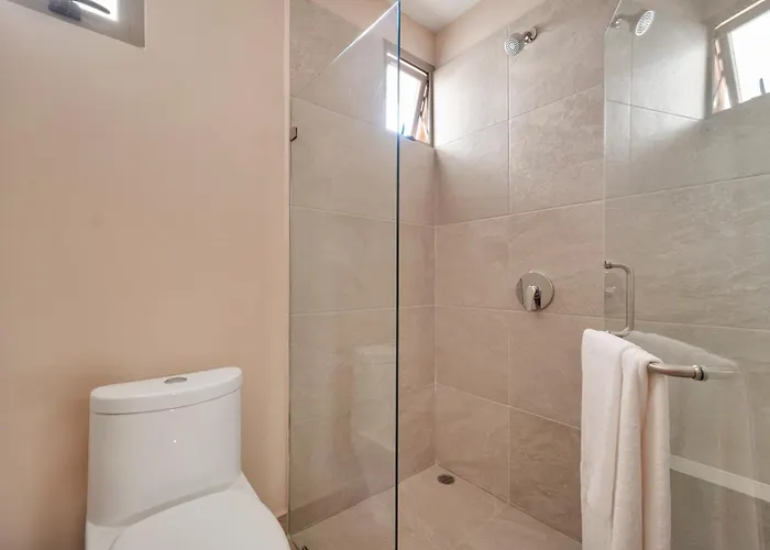 Bohari Arenas Apartment *